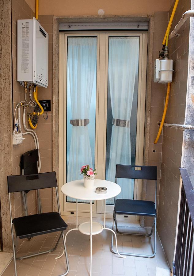 Zuroli Suite Neapel Exteriör bild