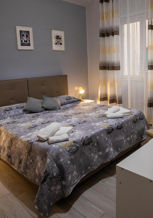 Zuroli Suite Neapel Exteriör bild